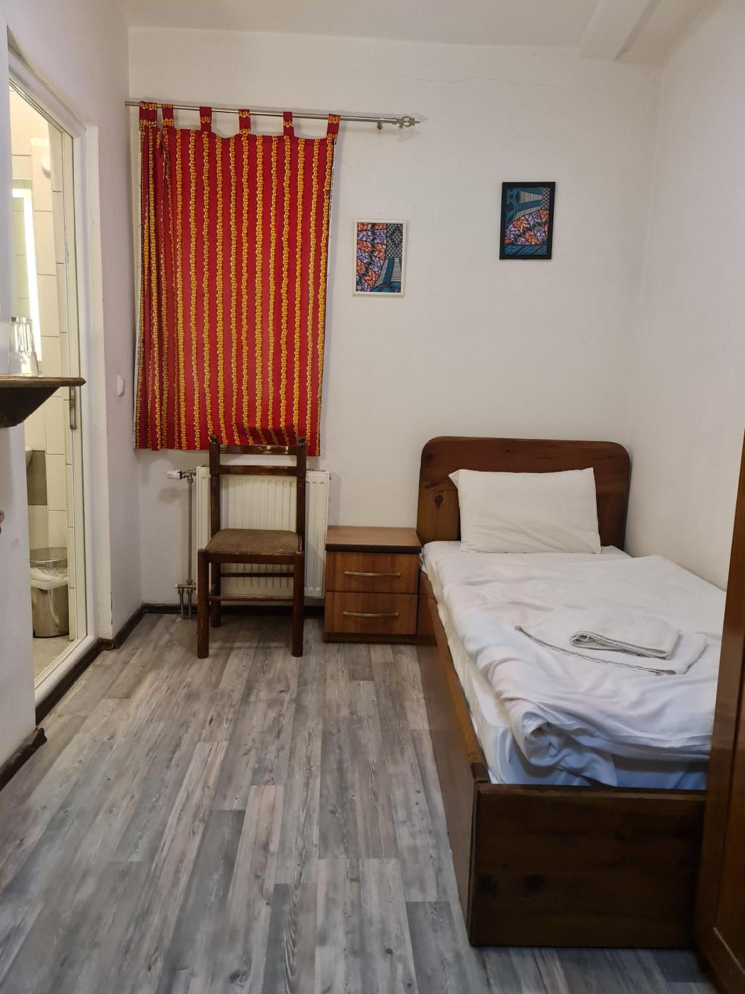 Guesthouse Hotel My Home Призрен Екстериор снимка