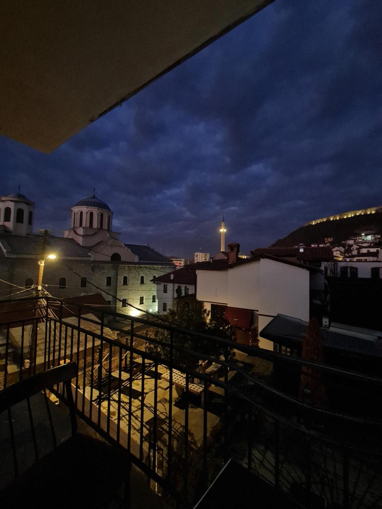 Guesthouse Hotel My Home Призрен Екстериор снимка