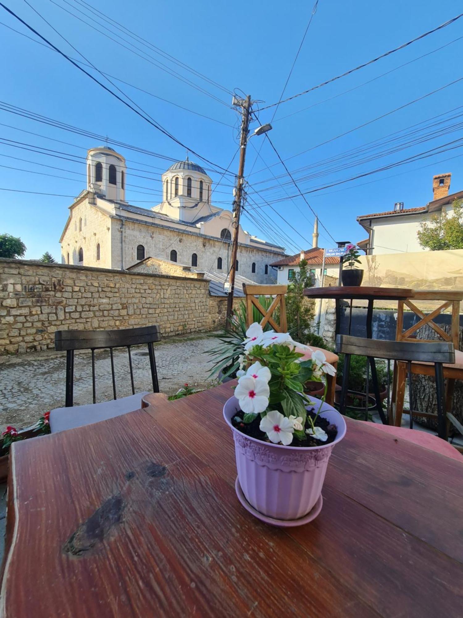 Guesthouse Hotel My Home Призрен Екстериор снимка