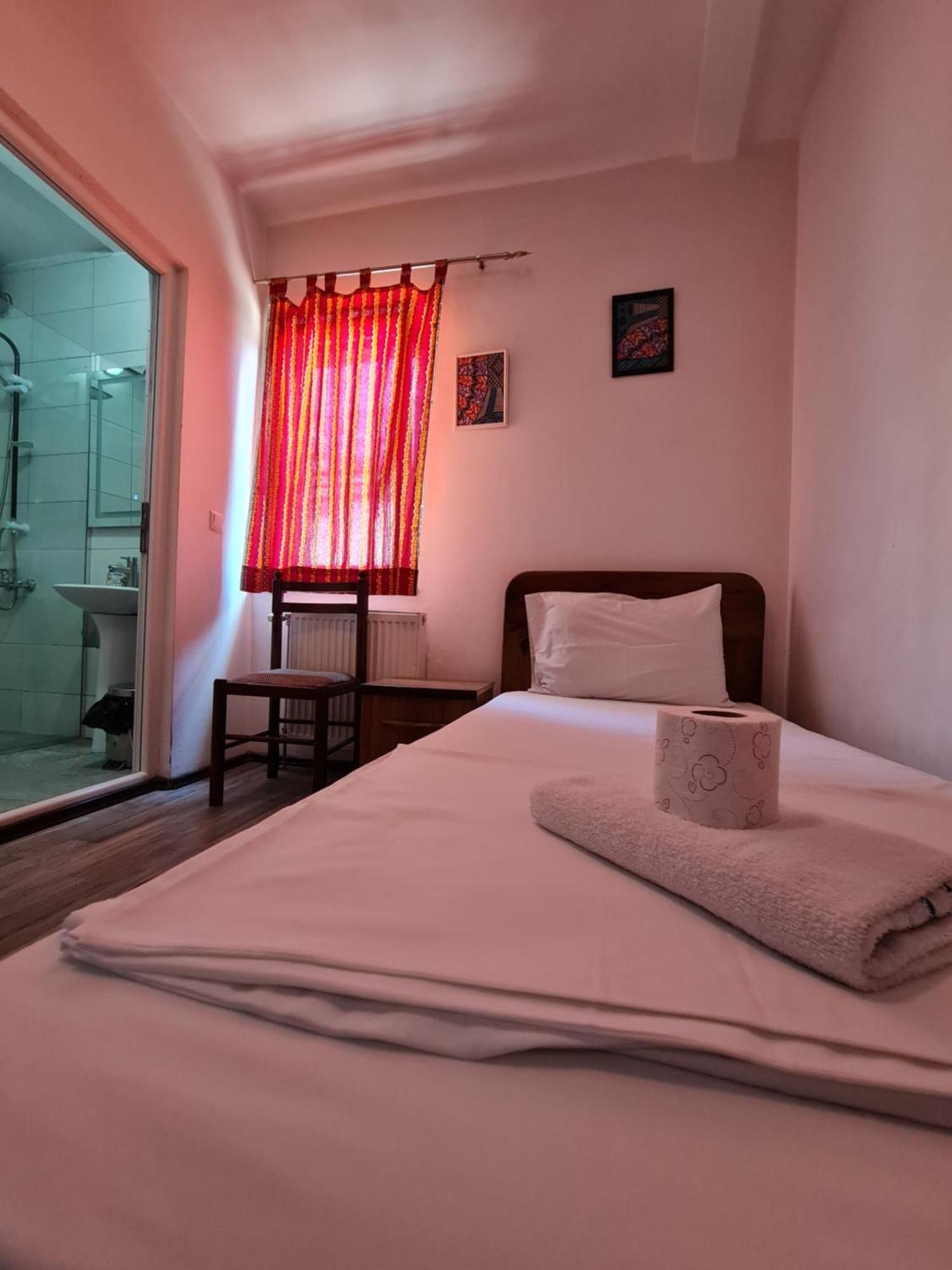 Guesthouse Hotel My Home Призрен Екстериор снимка