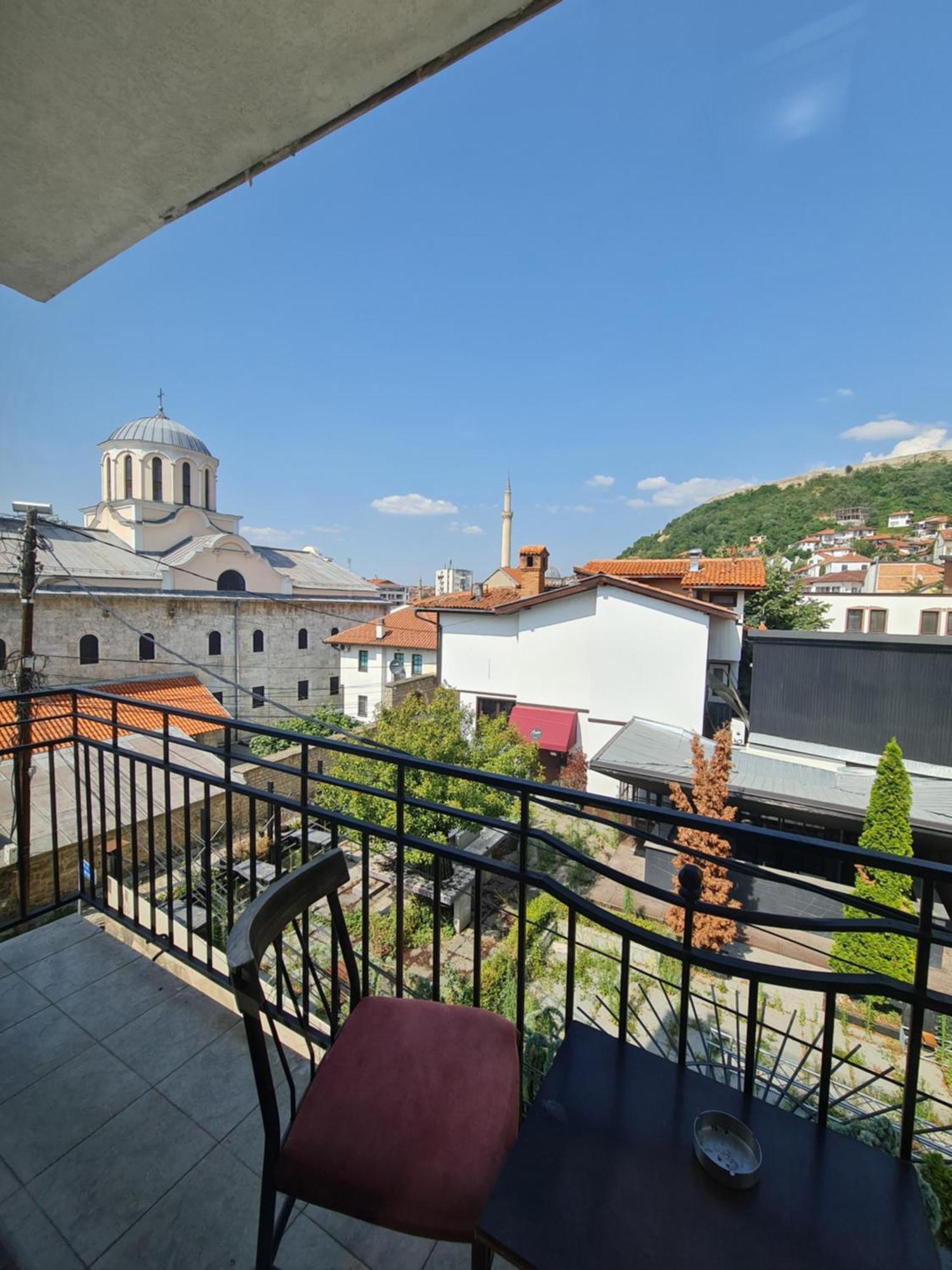 Guesthouse Hotel My Home Призрен Екстериор снимка